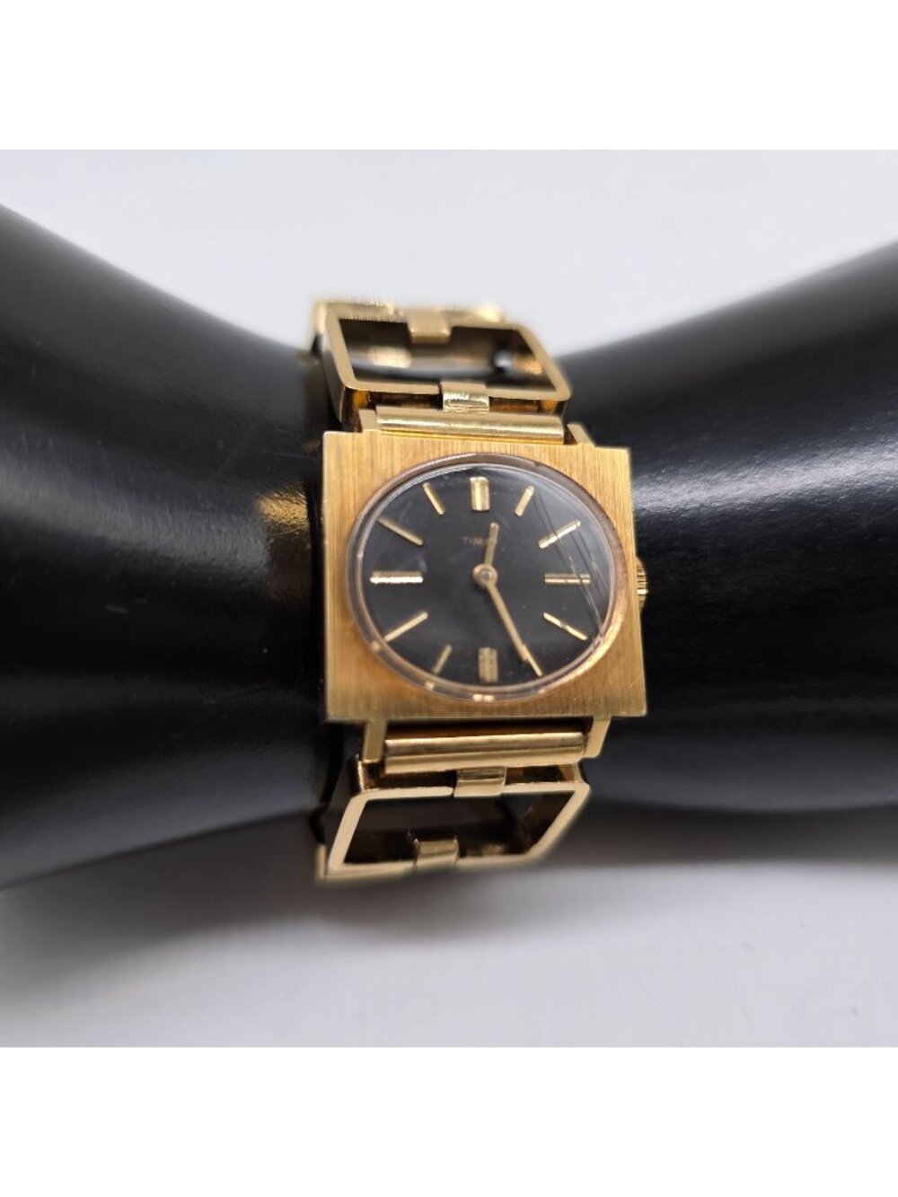 1960s Timex Wristwatch Gold-Tone Square Link Women's Quartz Black Dial Wind Up